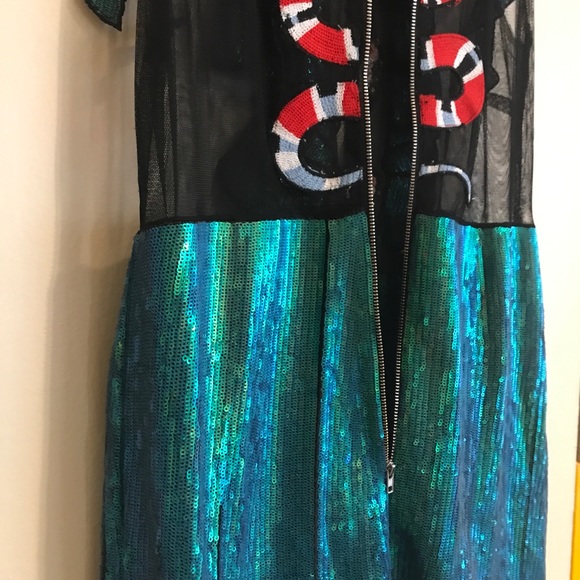 Spring dress - Picture 4 of 6